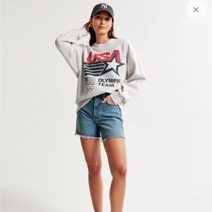 Abercrombie & Fitch Gray Crew Neck Sweater with Red Accents